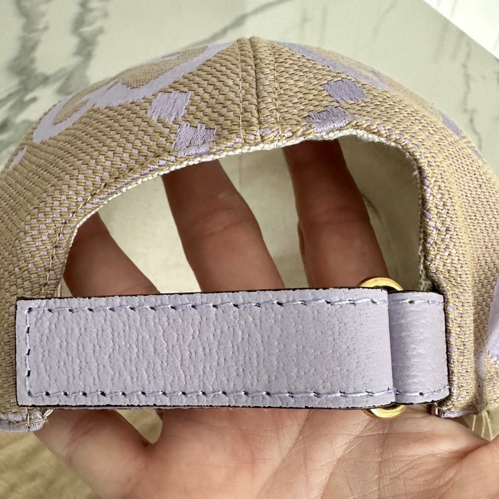 Authentic Gucci Beige and Lavender Logo Cap - Picture 5 of 10
